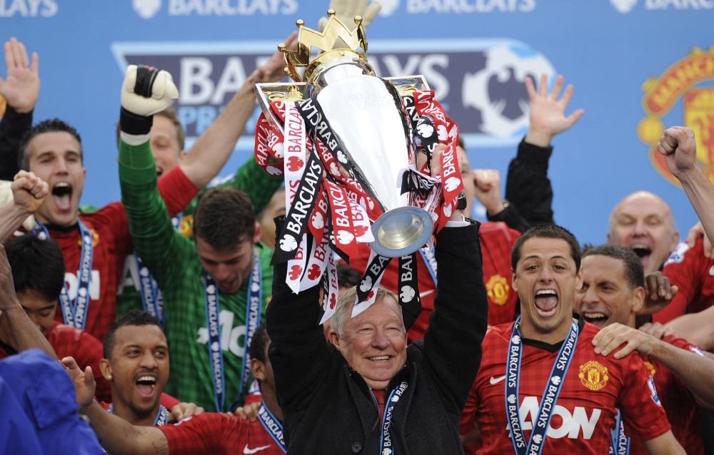 全市场：那不勒斯正寻找安古伊萨替代者，最现实的选择是梅努（全市场：那不勒斯物色安古伊萨替身，梅努被视为最现实人选）